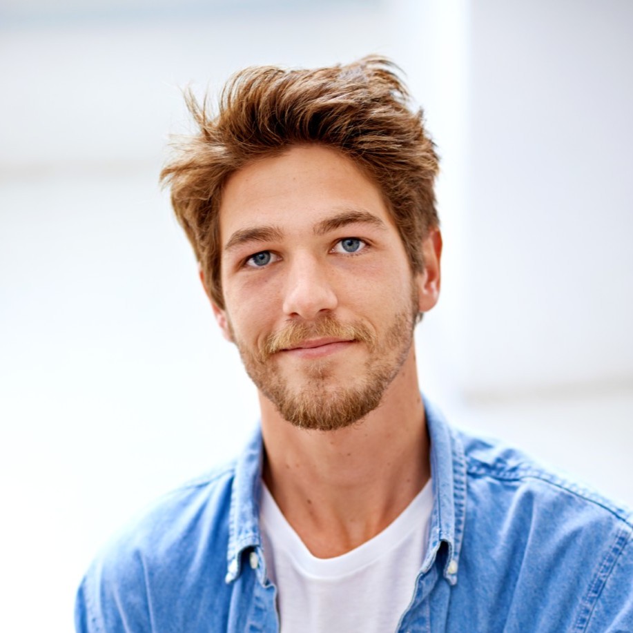 Priya S., MBA, Manchester